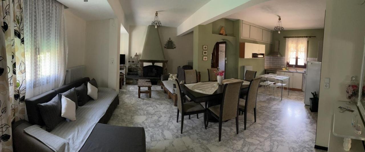 Theodoras House Pensionat Nea Iraklitsa Exteriör bild