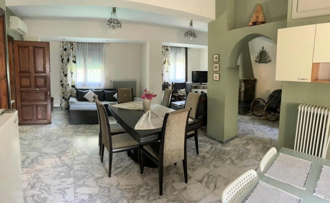 Theodoras House Pensionat Nea Iraklitsa Exteriör bild